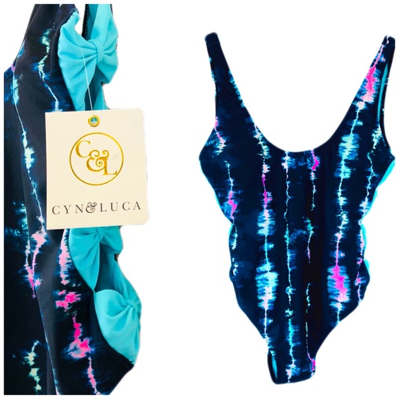 CYN&LUCA One piece Swimsuit - Picture 1 of 6